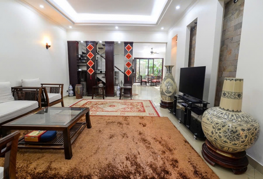 Simple house for rent in Ciputra, Tay Ho, Ha Noi